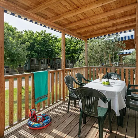 Albatross Mobile Homes On Camping Cisano & San Vito S. P. A. Bardolino Exterior photo